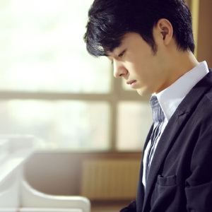 瘸蚀人漫画下拉式漫画
